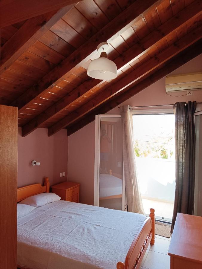 Batolios * Agios Georgios (Corfu)