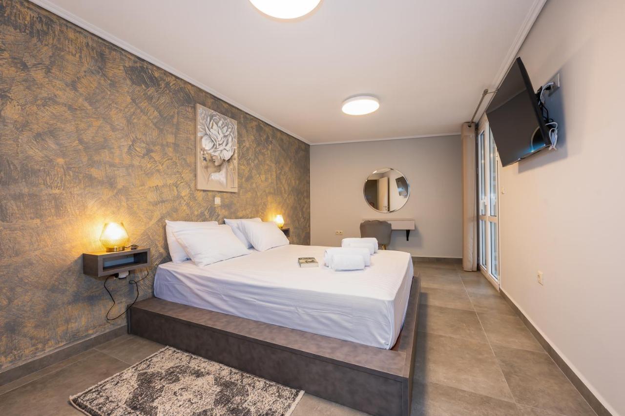 Nikole's Luxury 180m2