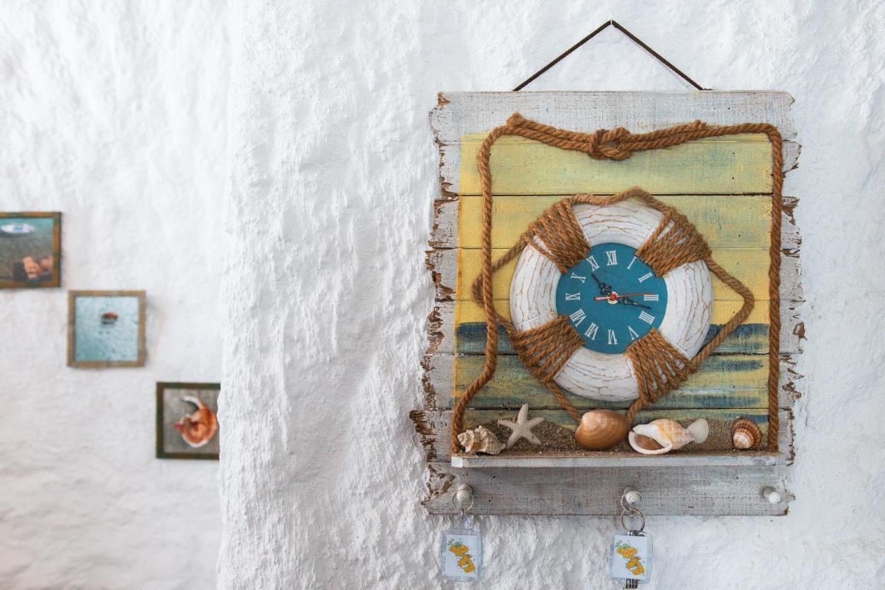 Bunnyfoot: Of 135 Sqm In Leros. Holiday home *