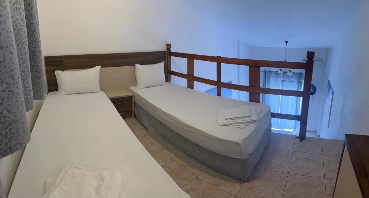 Hotel Ellas