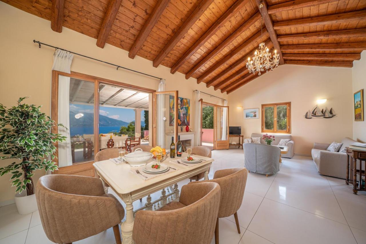 Helios Sea View & Private Pool Near
