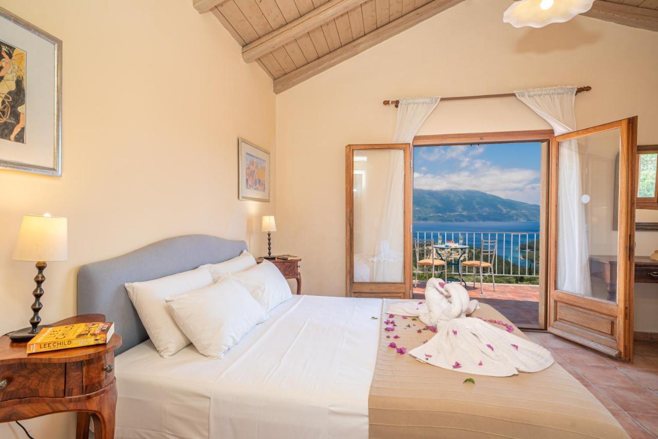Villa Helios Sea View & Private Pool Near Fiskardo