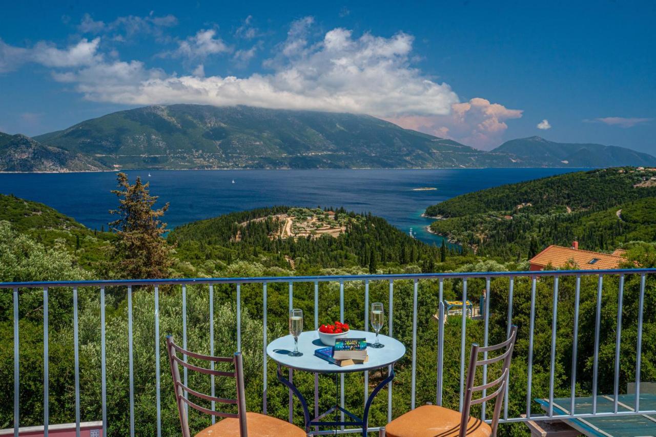Helios Sea View & Private Pool Near *