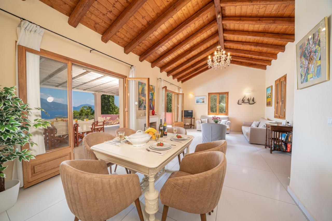 Helios Sea View & Private Pool Near
