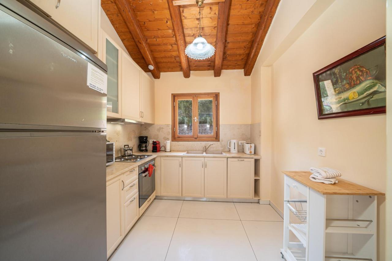 Helios Sea View & Private Pool Near Villa Fiskardo