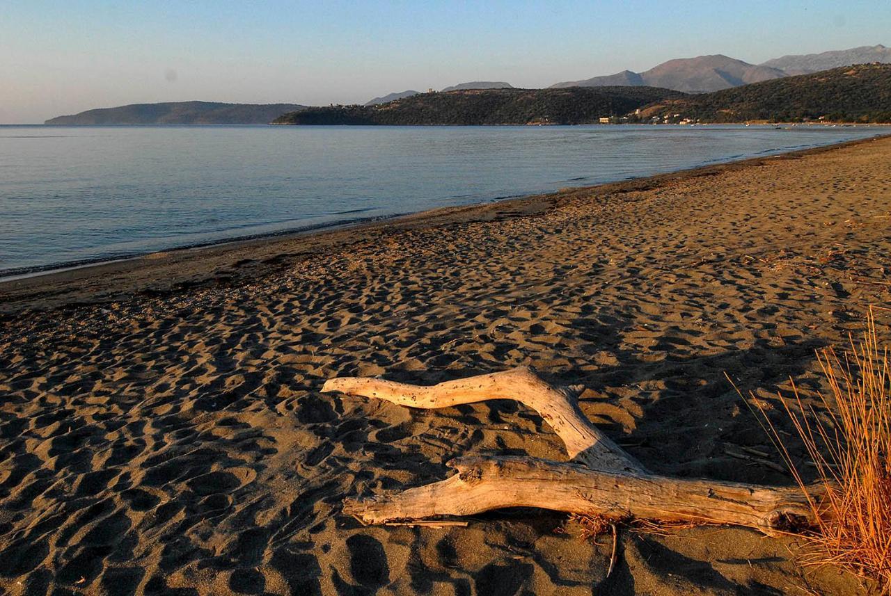 Mikro Xorio 3* Vathi (Peloponnese)