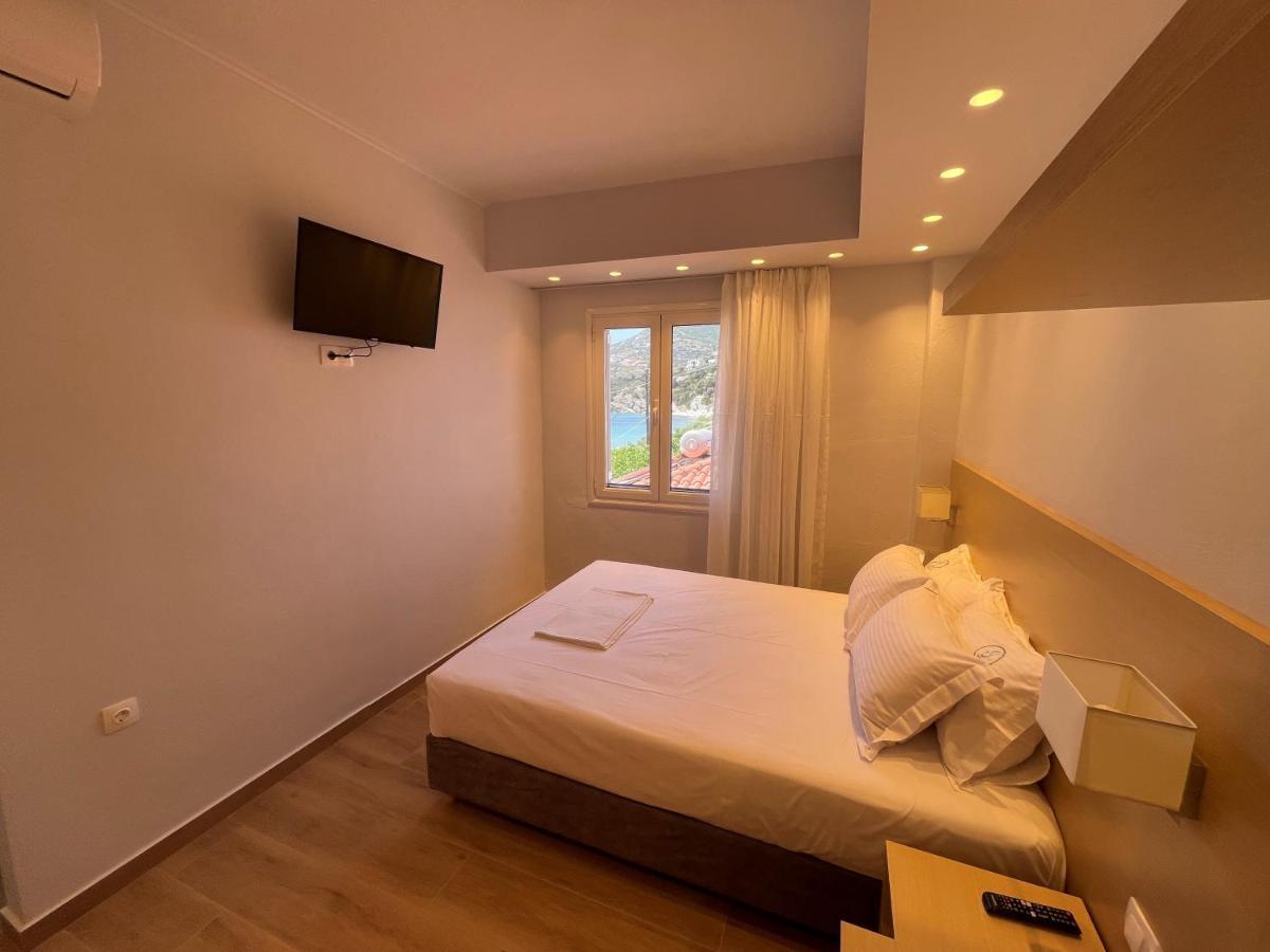 Hotel Thalassa View *