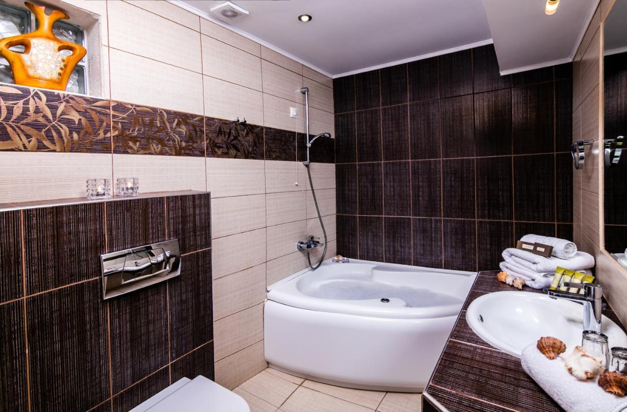 Hotel Astir Notos 4*