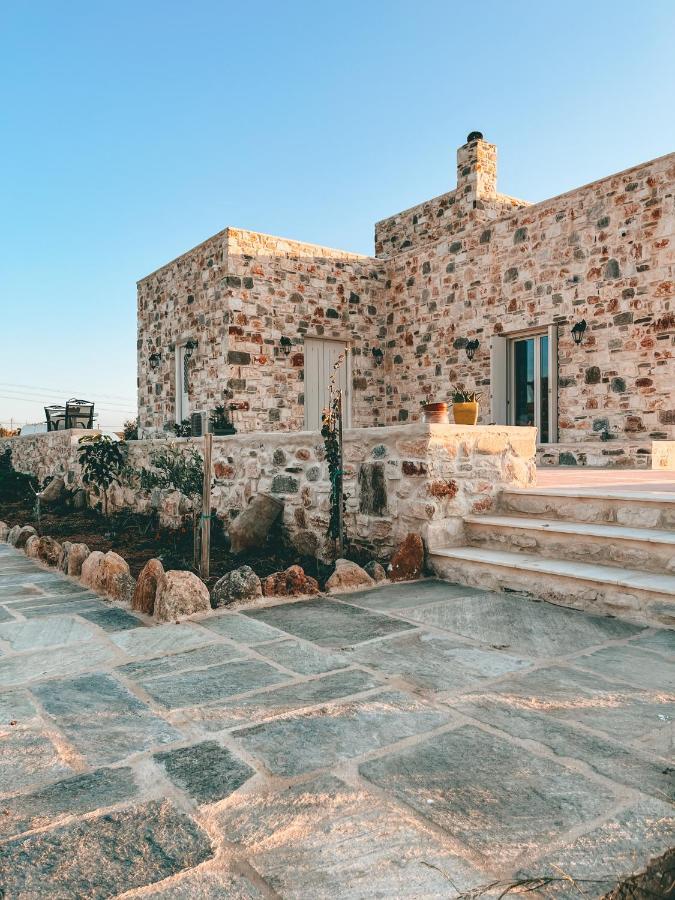 Villa Aphrodite's *
