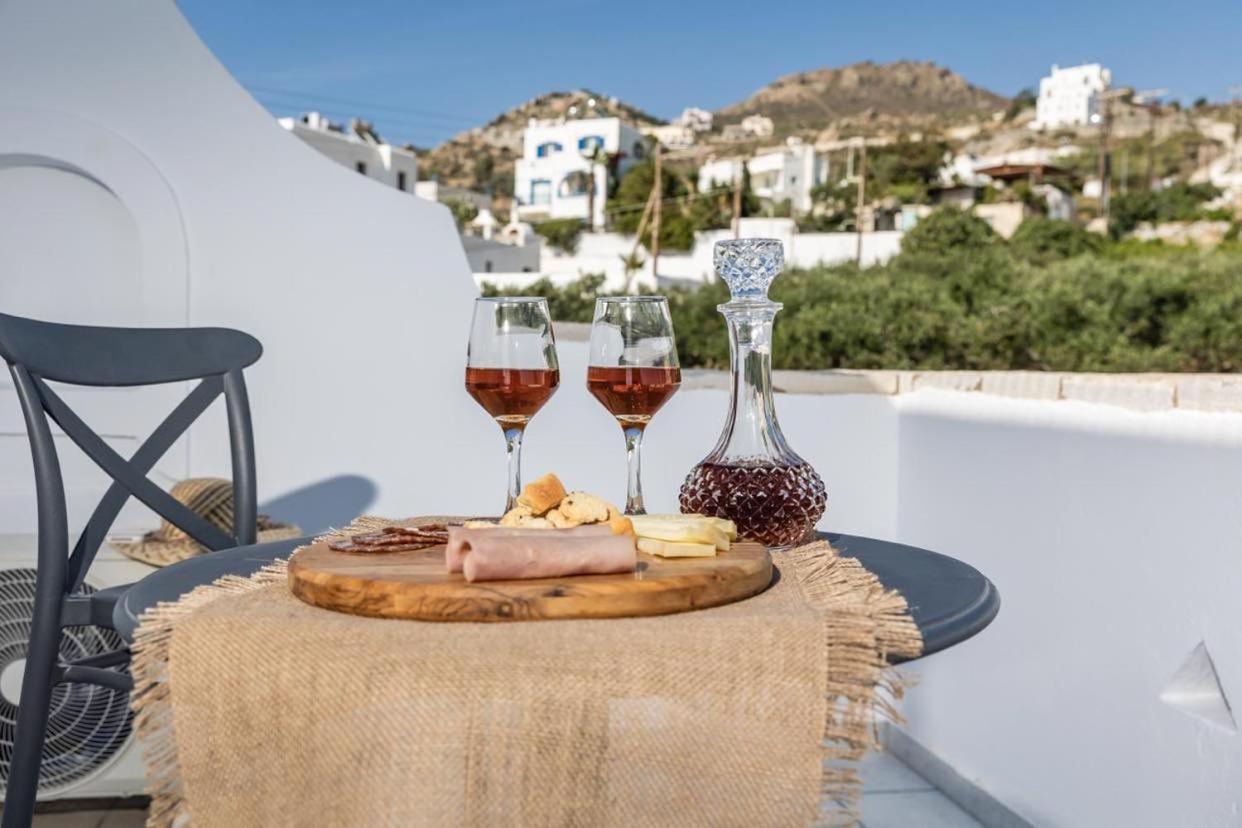Disis * Naxos City