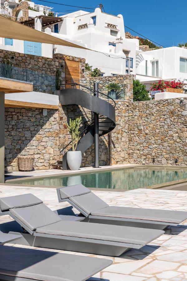 Lilium I * Psarou (Mykonos)