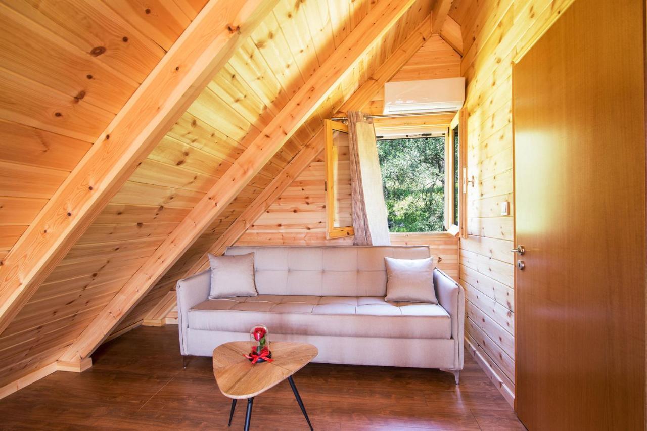 Holiday home Romantic Tree House *