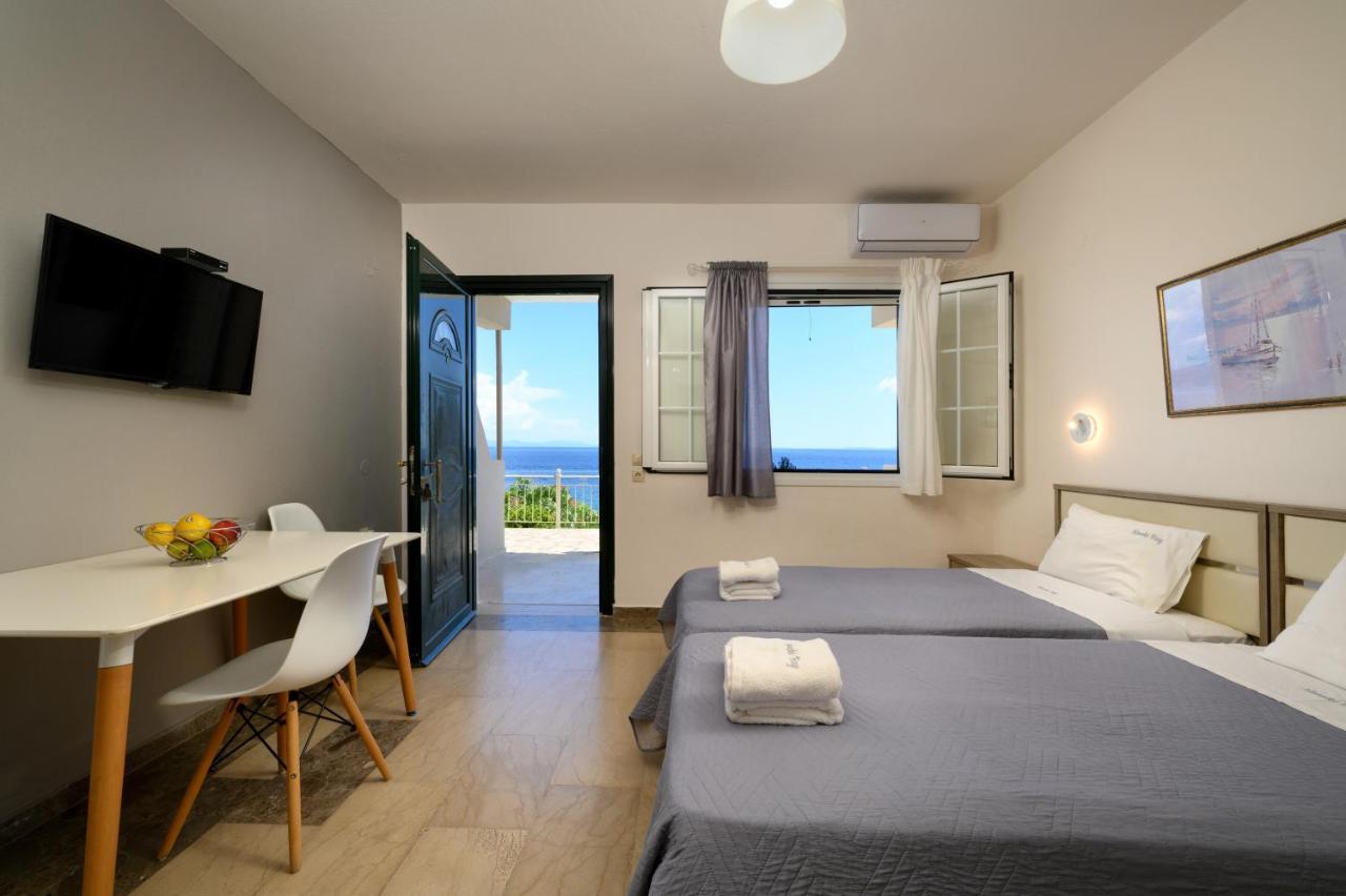 Nissaki Bay Katavolos