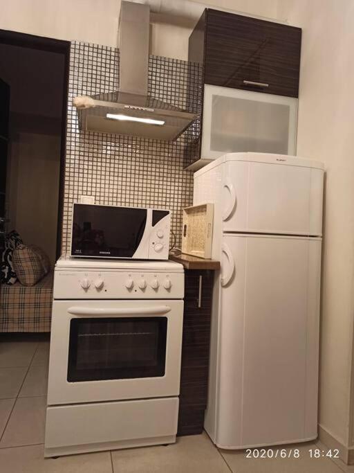 Seaside Flat 5m Away From Apartment