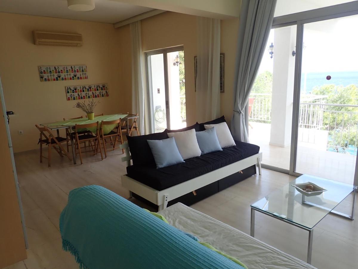 Beachfront With Private Path To The Sea * Poros Town