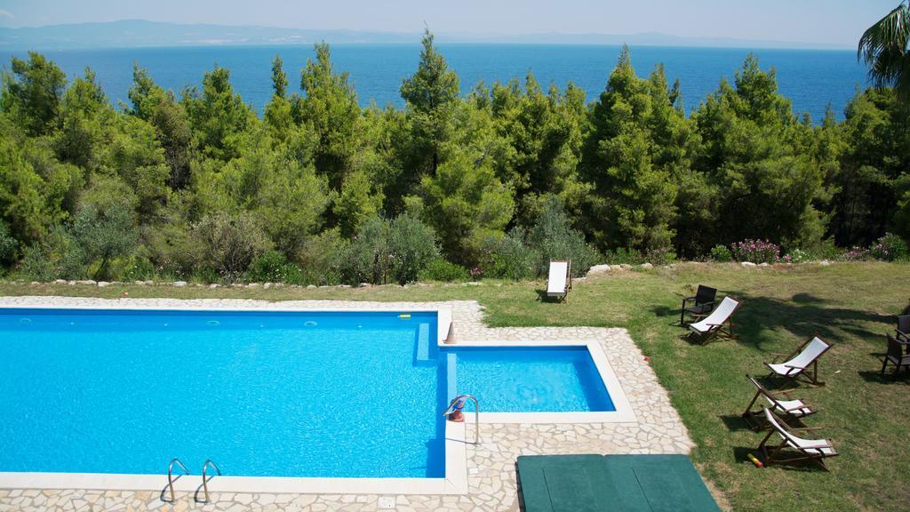 Villa Paressa Nea Fokea