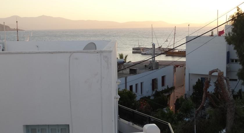 Naxos Oceamo Guest house