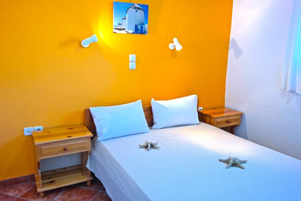 Aparthotel Manolis