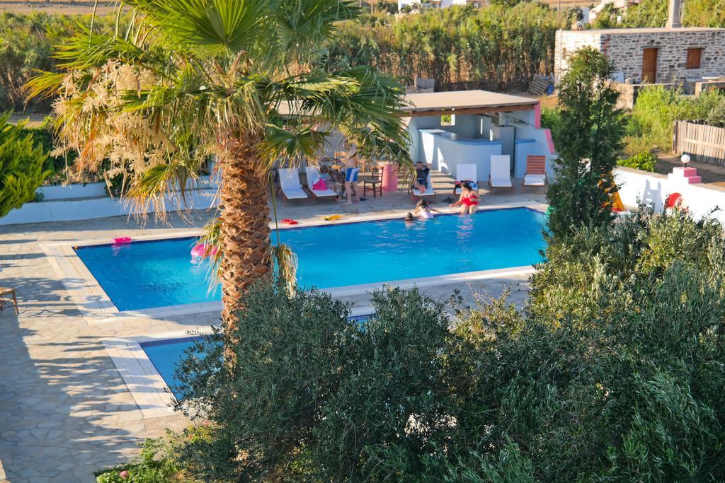 Aparthotel Manolis 2*