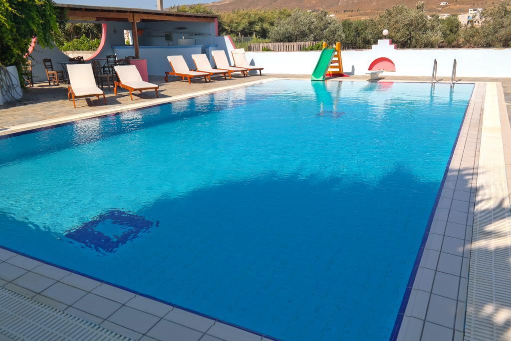 Manolis 2* Kastraki (Naxos)