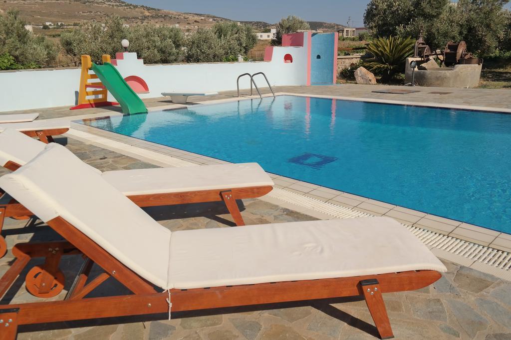 Manolis Aparthotel