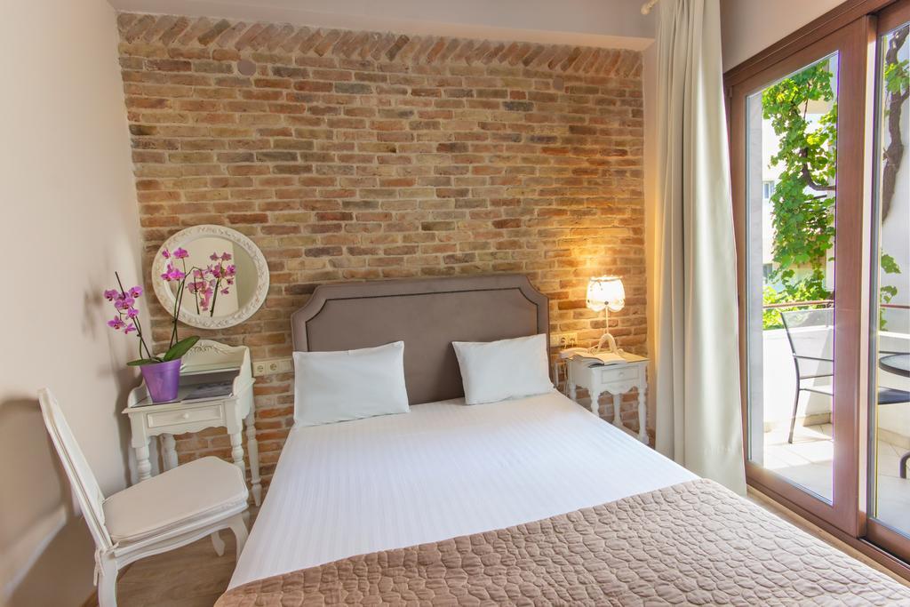 Hotel Galini 2*