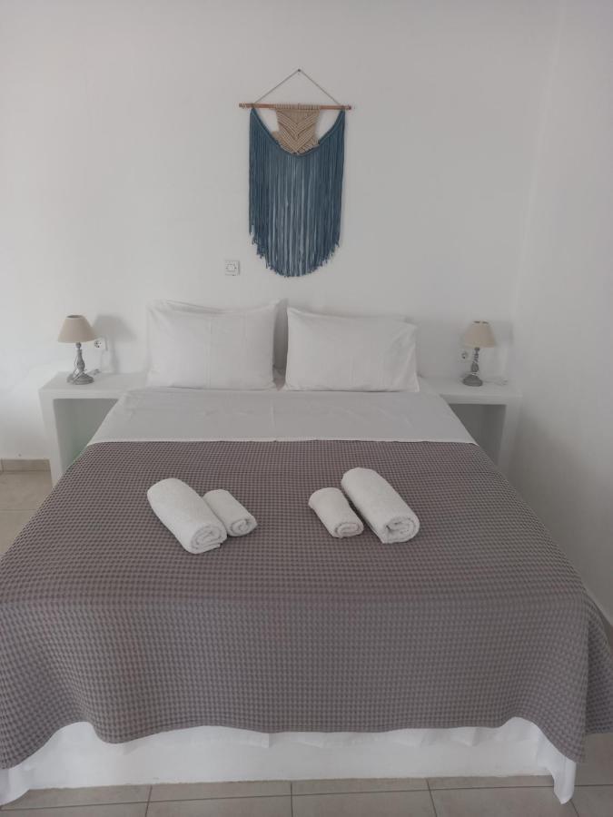Marianna Studios Guest house *