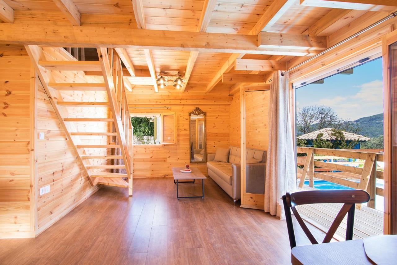 Holiday home Romantic Tree House
