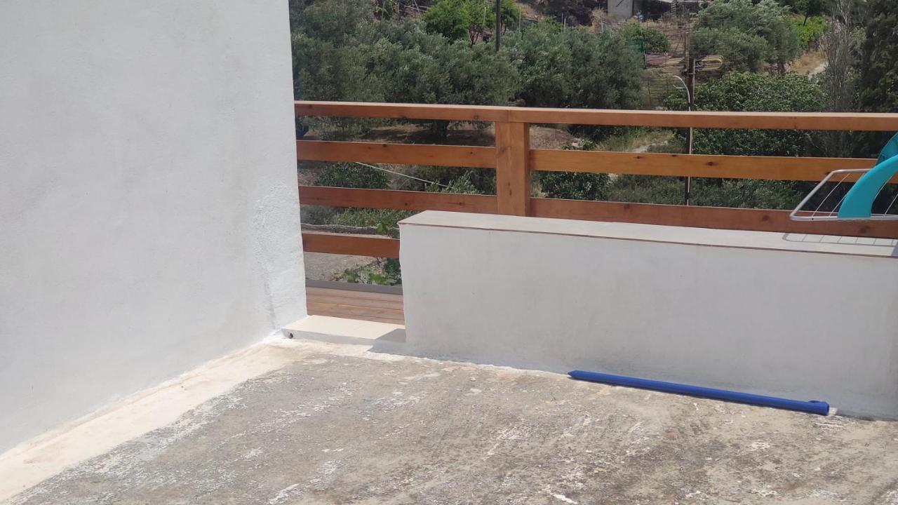 Tsitsinos Maisonette House *