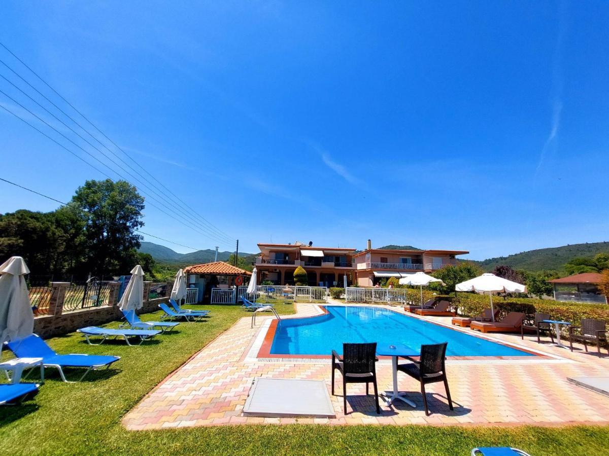 House Michalis Aparthotel *