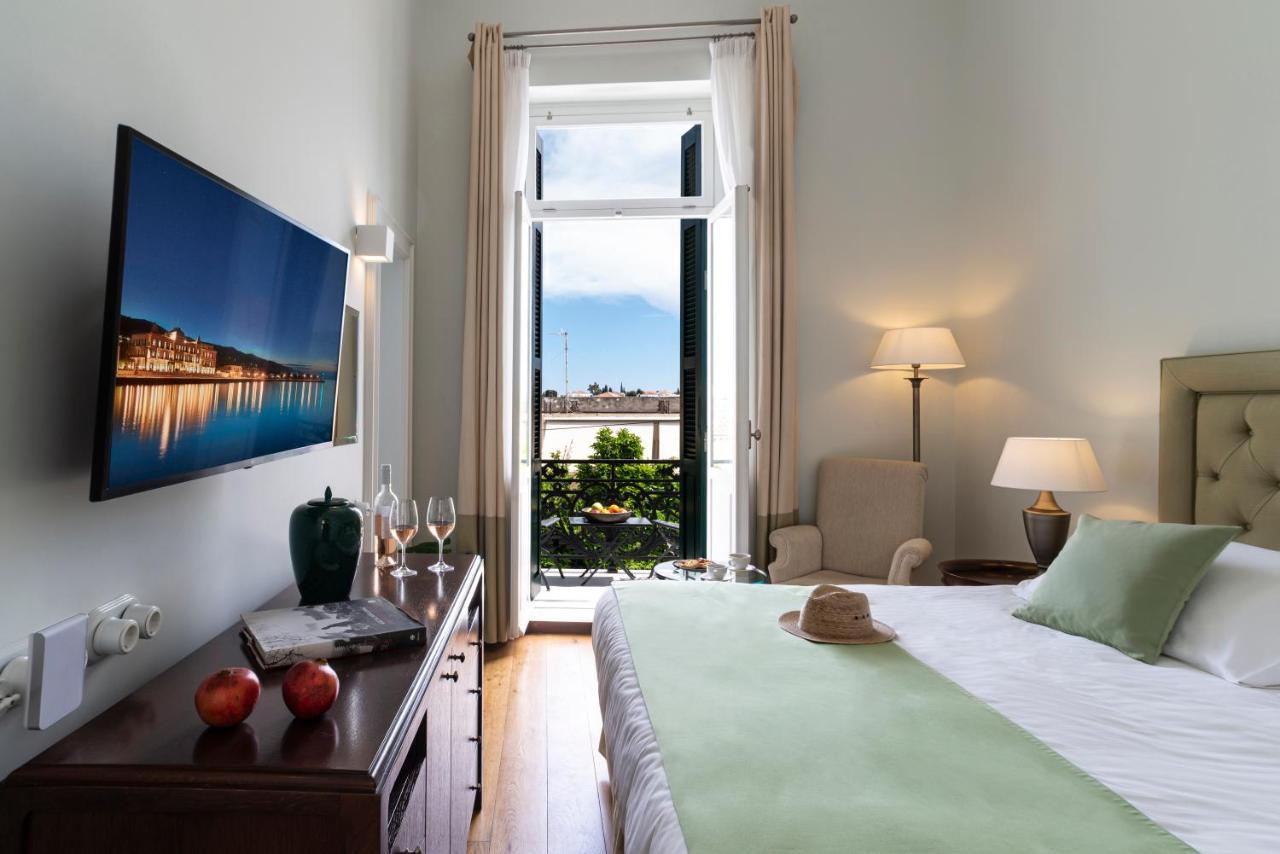 Poseidonion Grand Spetses Town
