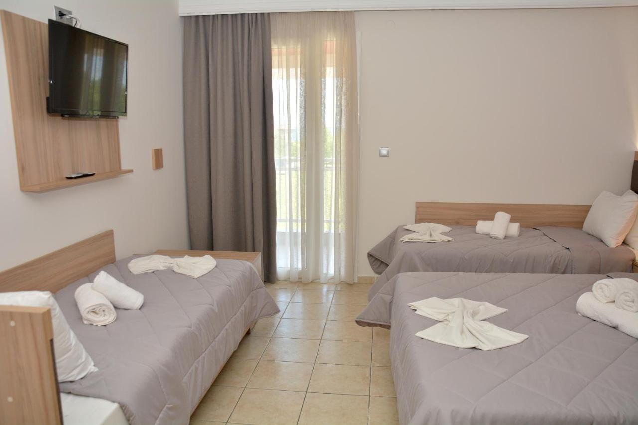 Hotel Denis And Korinos