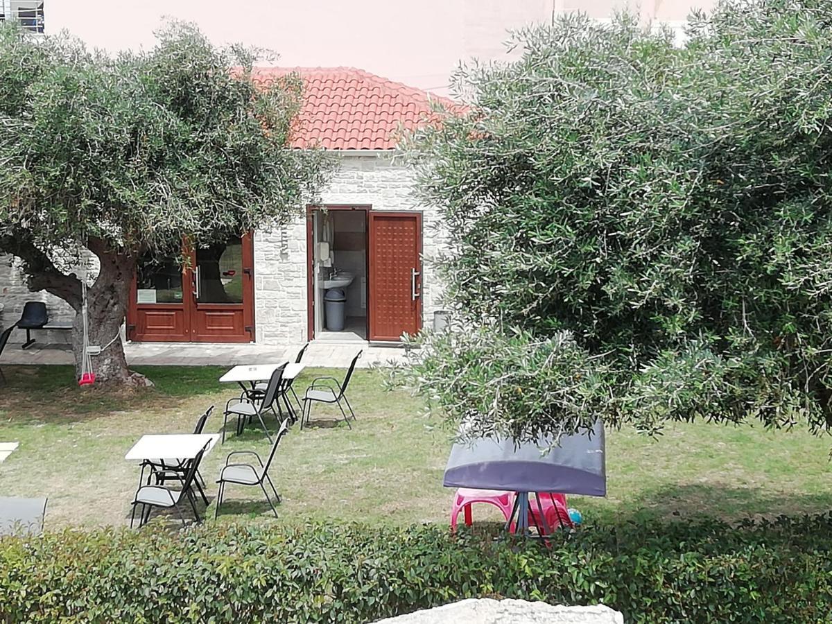 Magda Aparthotel *