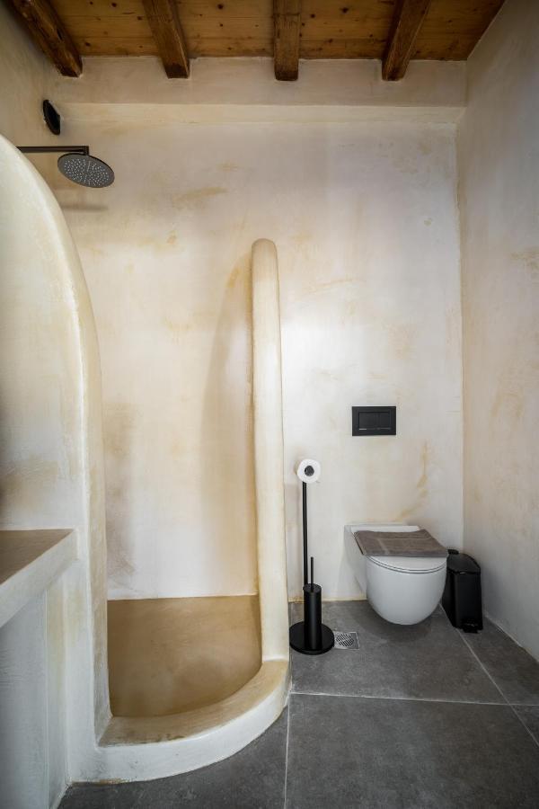 Petrias Pool House Apartment