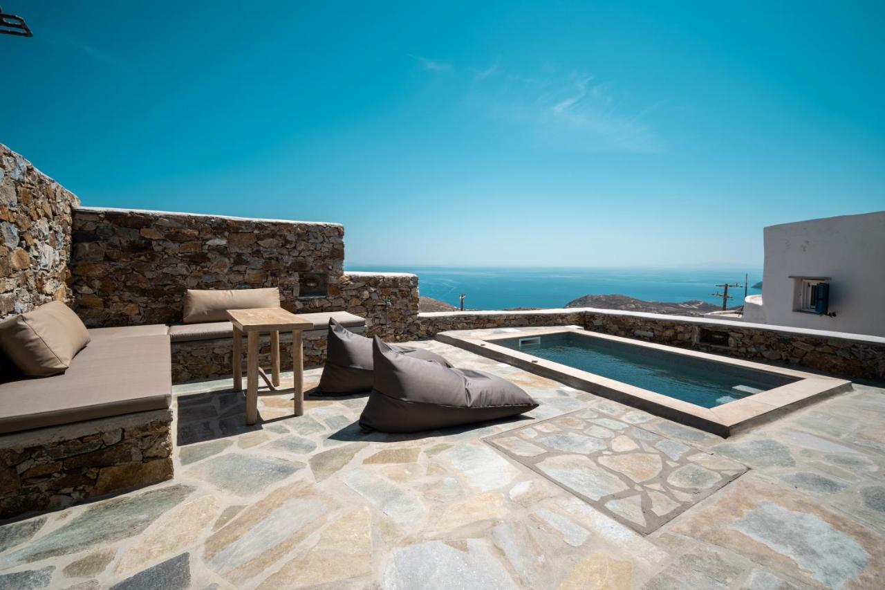 Apartment Petrias Pool House Serifos Town