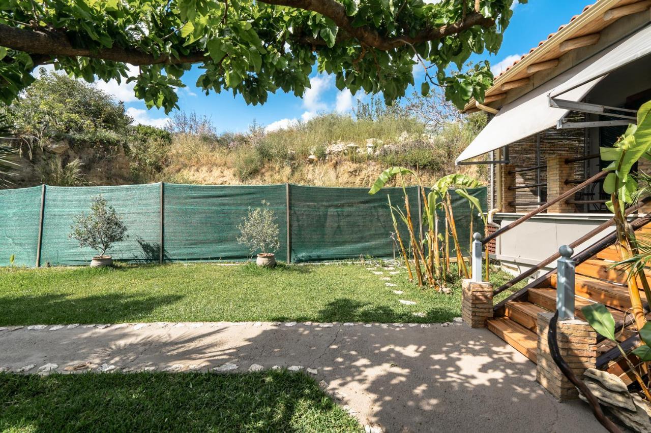 Koutoupakia Villa *