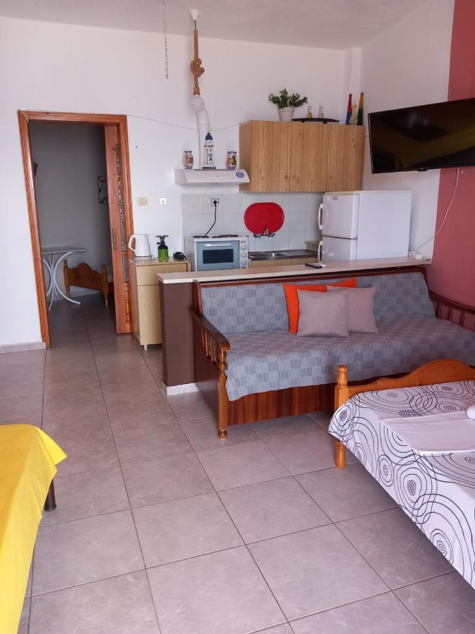 Agatha Appartments Paliouria Kokkino Nero