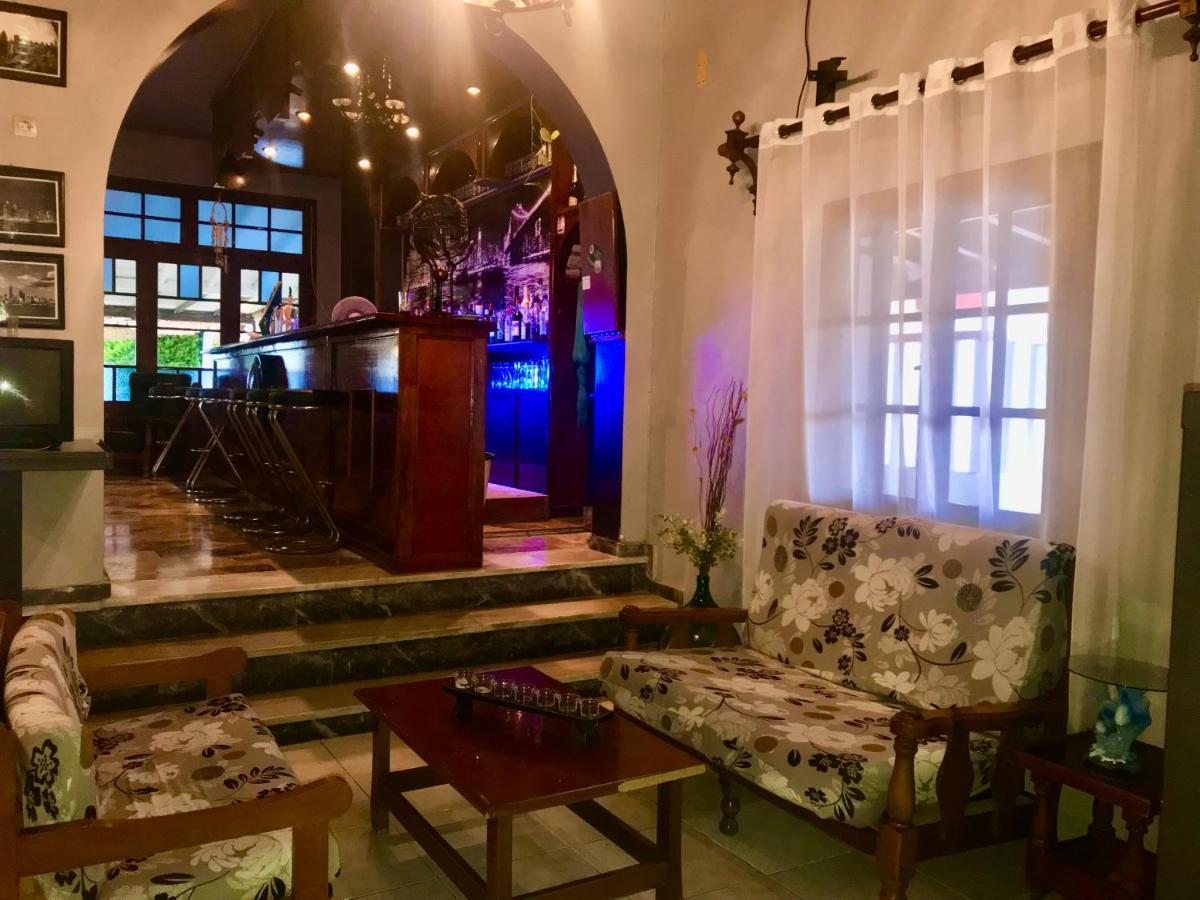 Dionysos Aparthotel