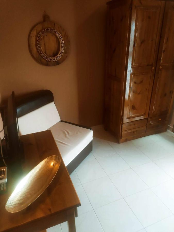 Douvas House Apartment *