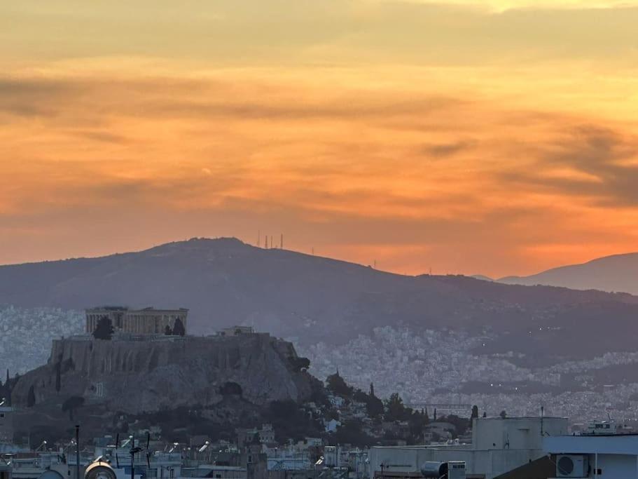 Eagle's Nest Acropolis View Apartment Athens