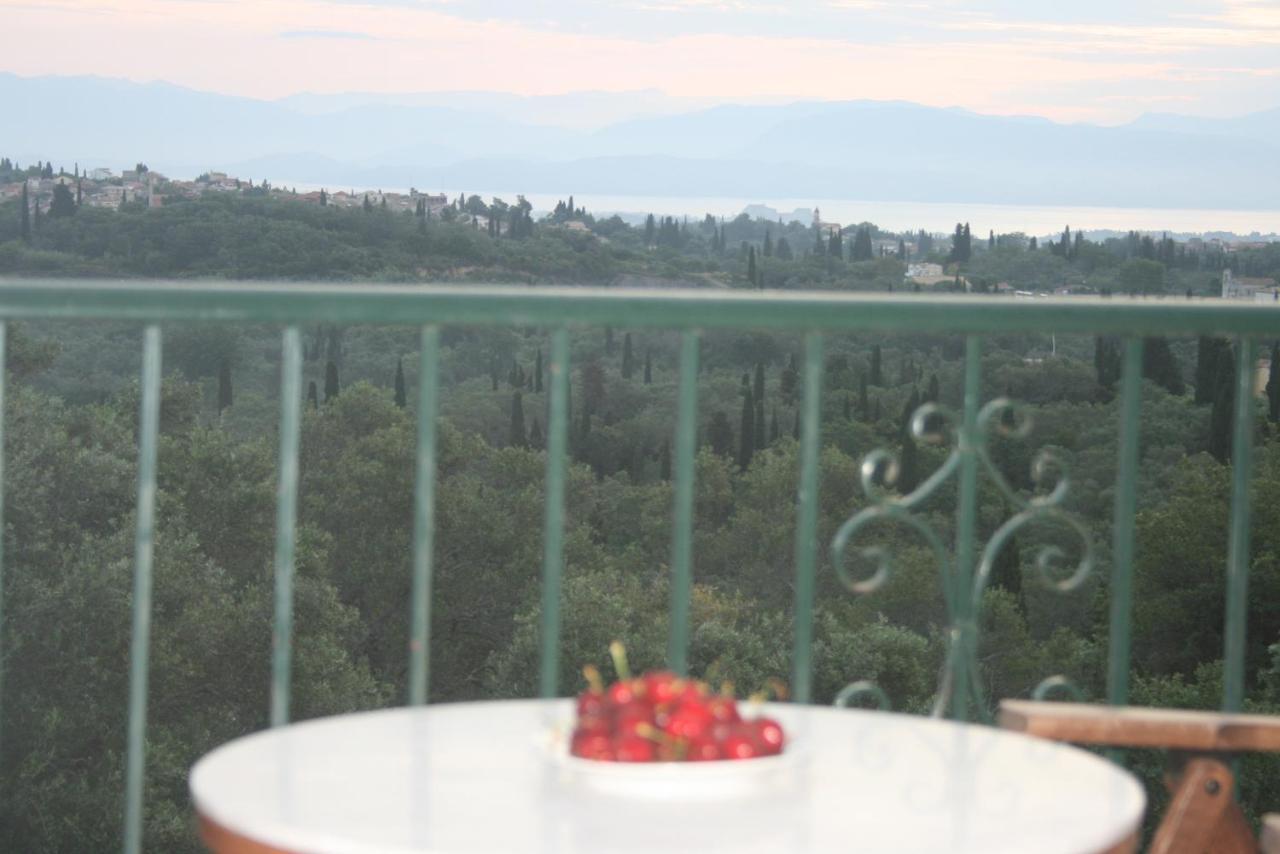Apartment Corfu Quality Suite, Tranquility, Mountain & Sea Views Agios Gordios (Corfu)