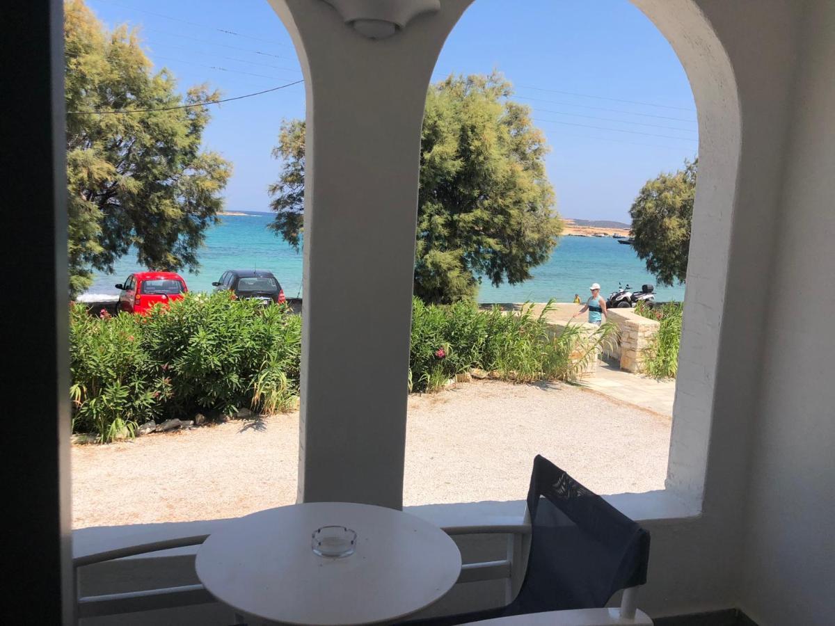 Guest house Roussos 2*