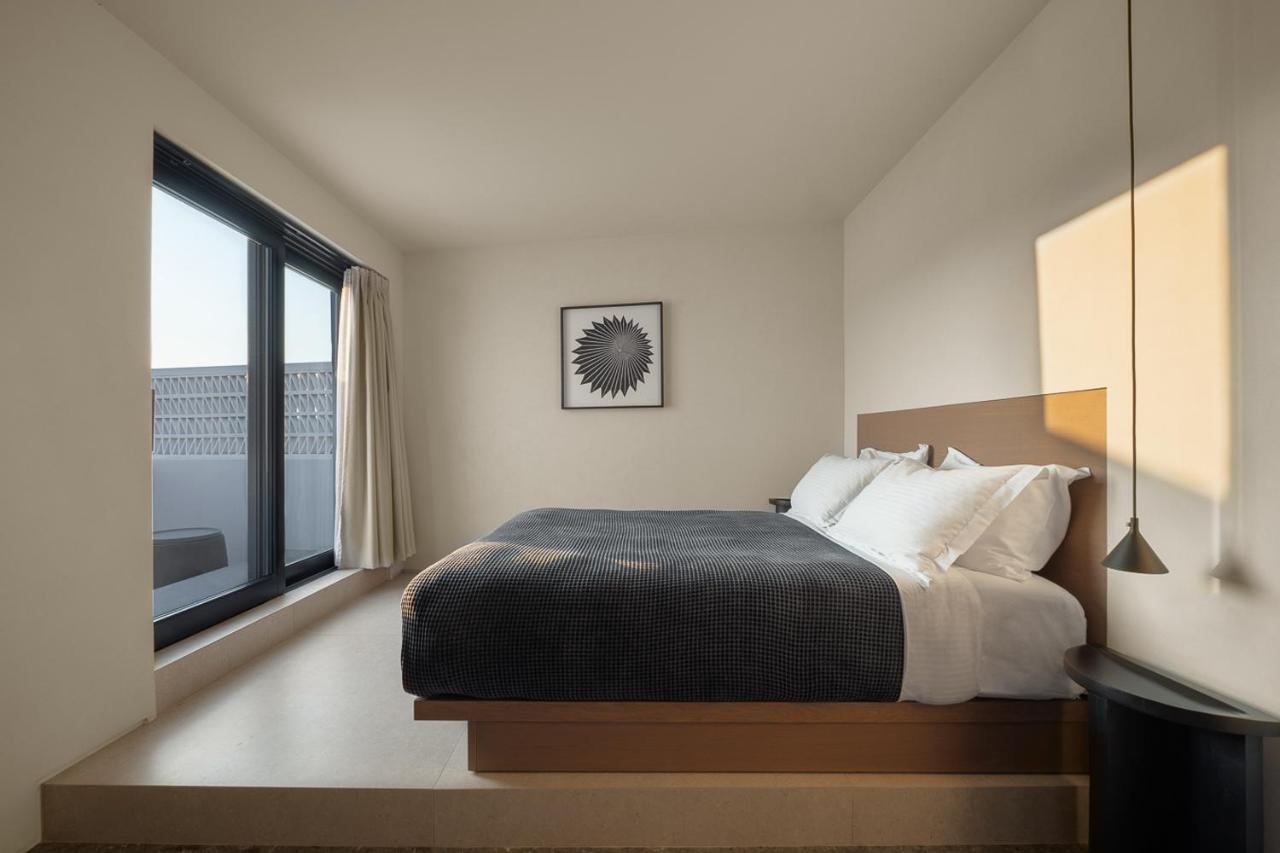 Hotel Cubic Mykonos Seafront Design