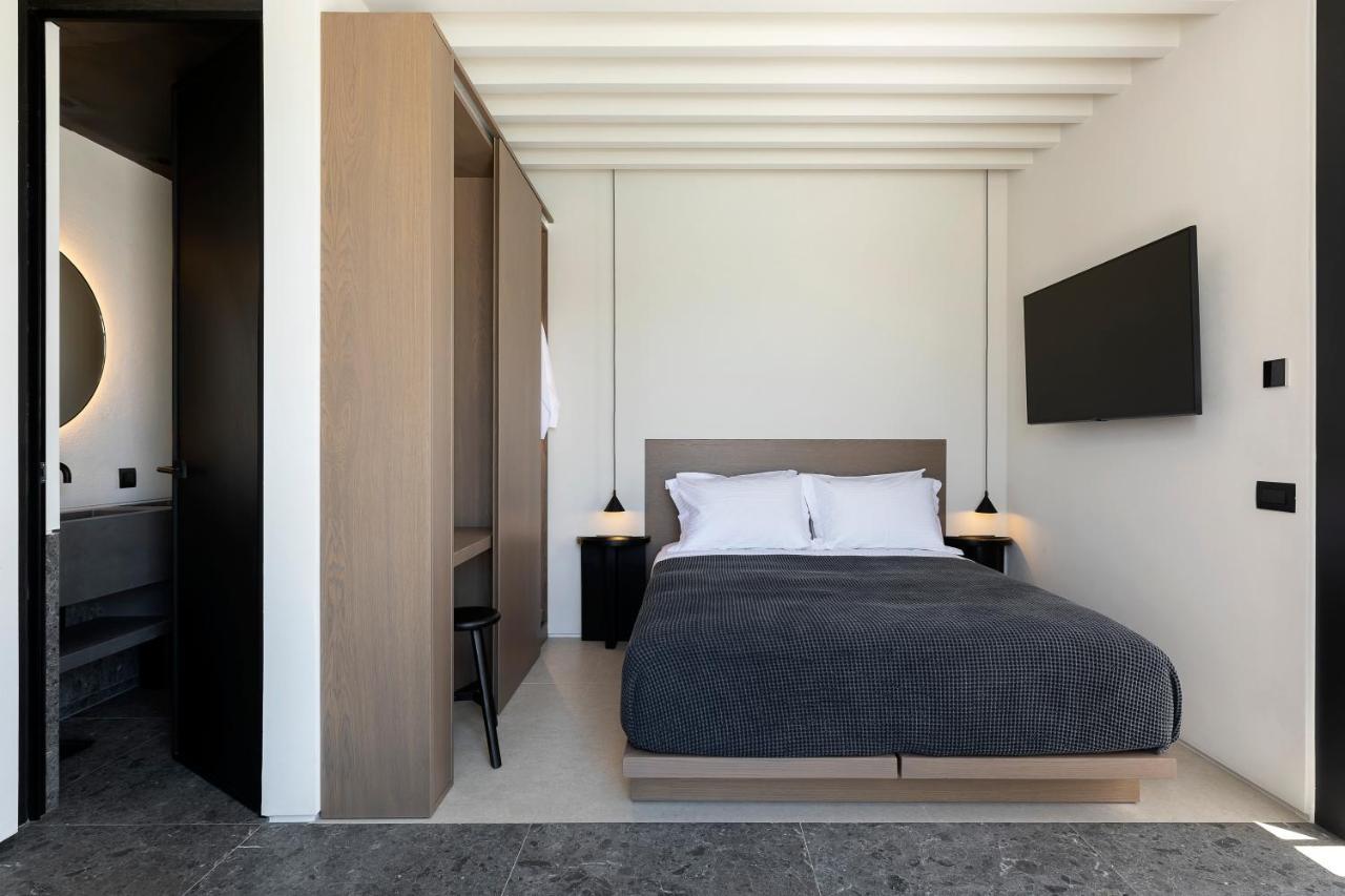 Cubic Mykonos Seafront Design