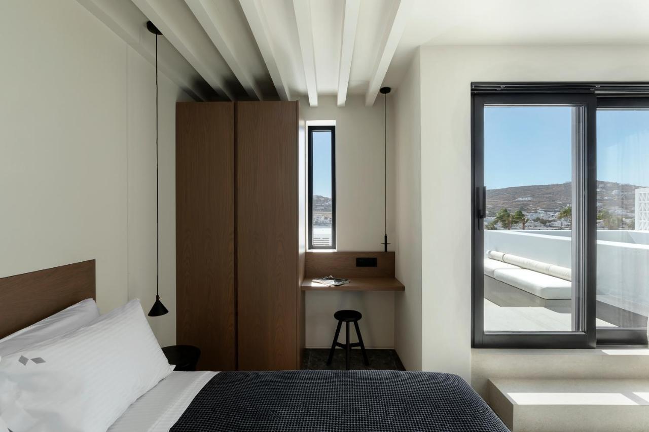 Cubic Mykonos Seafront Design * Ornos (Mykonos)