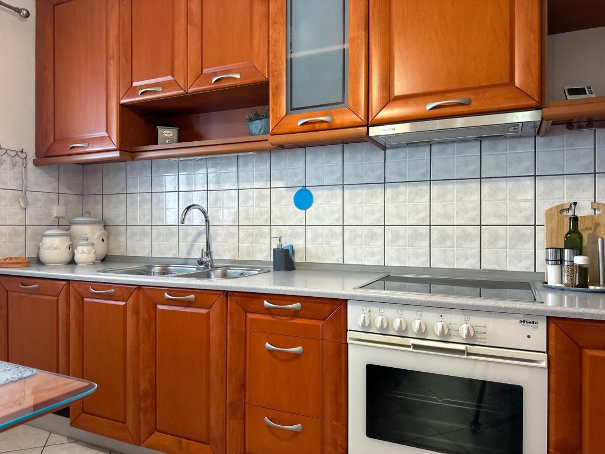 Theashomly Apartment