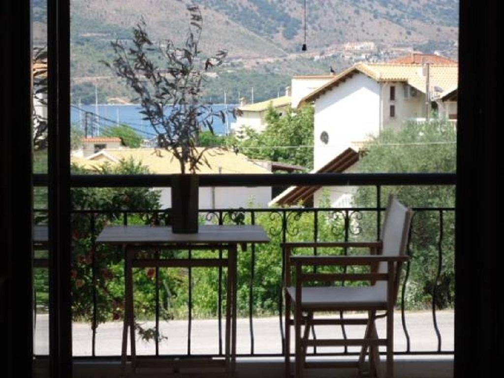Almini2 Guest house Plataria