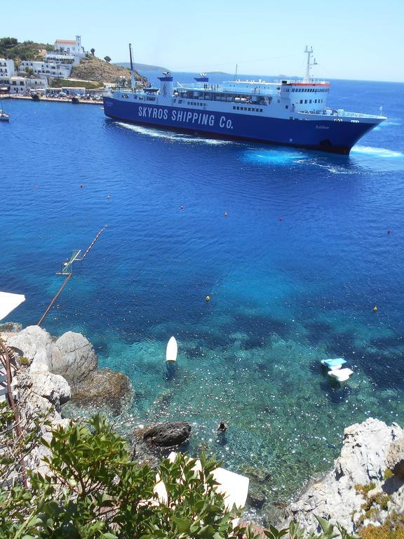 George Skyrosstudios Aparthotel Skyros