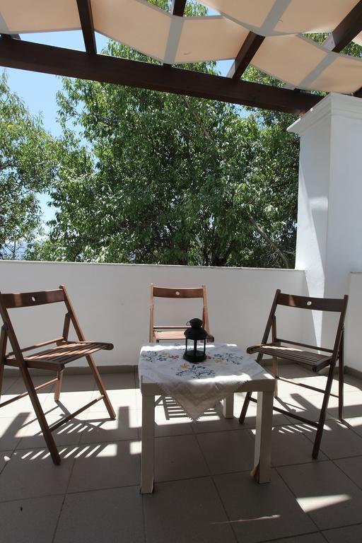 Aparthotel George Skyrosstudios Skyros