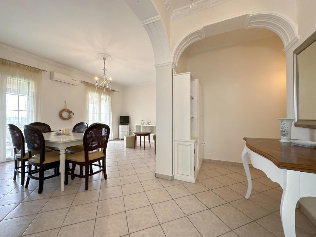 Apartment Theashomly *